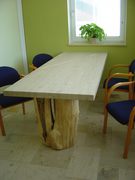 Tische aus Naturstein 